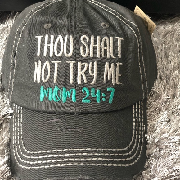 DISTRESSED Vintage Hats Accessories - THOU SHALT NOT TRY ME